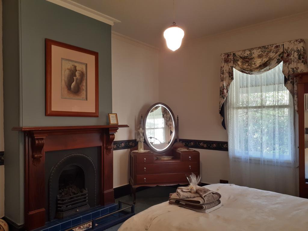 Plynlimmon-1860 Heritage Cottage Or Double Room With Orchard View Kurrajong Exteriör bild